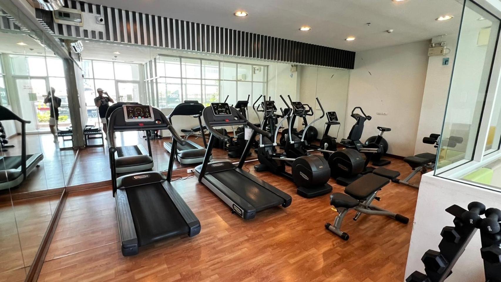 The Coast Apartment Bangkok Exterior photo